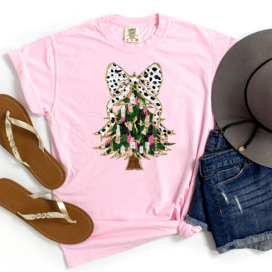 Christmas Tree Pink And Green Brushstrokes Coquette Bow - Design 3 DTF Transfer